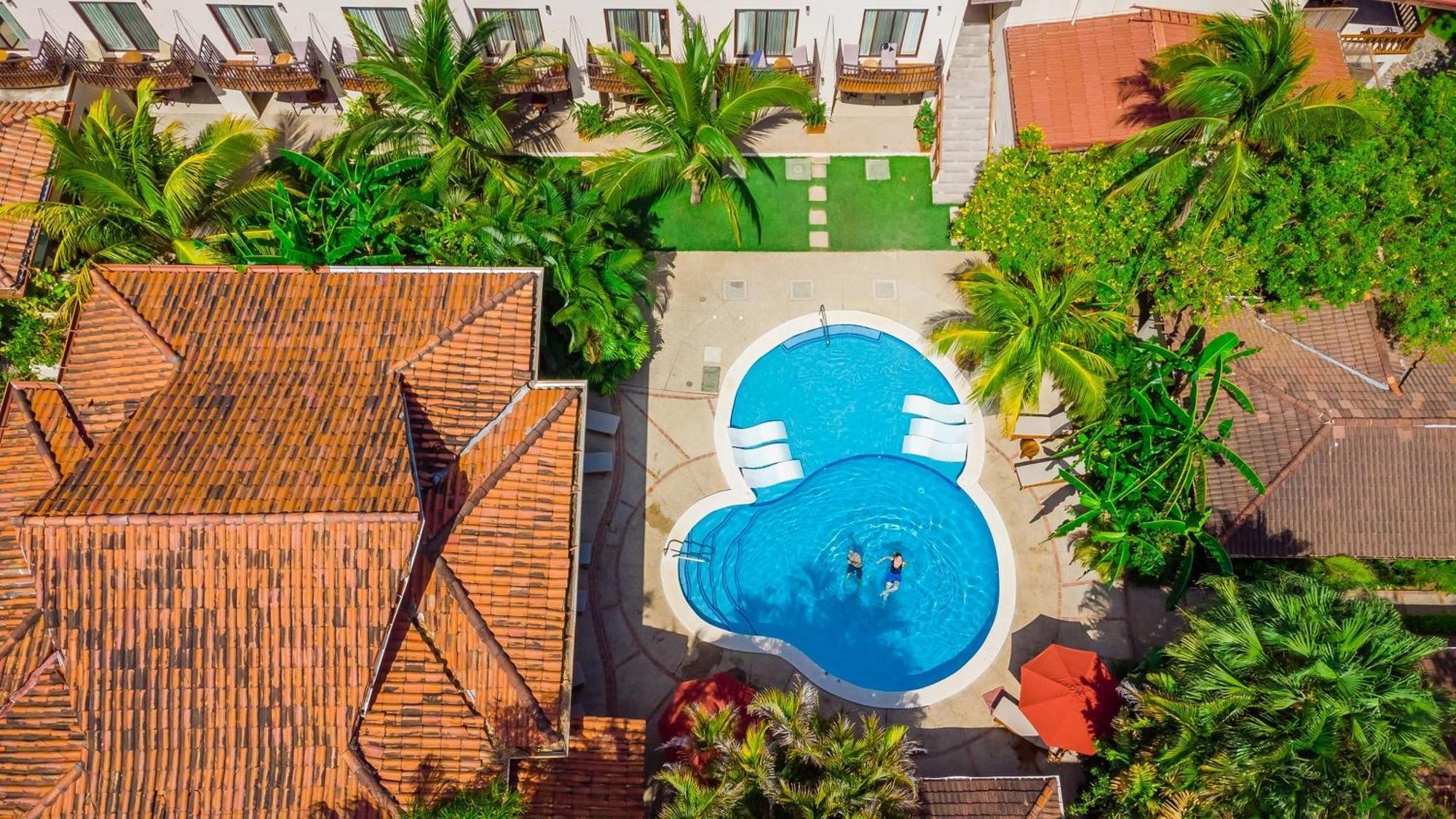 The Coast Beachfront Hotel Tamarindo Eksteriør bilde