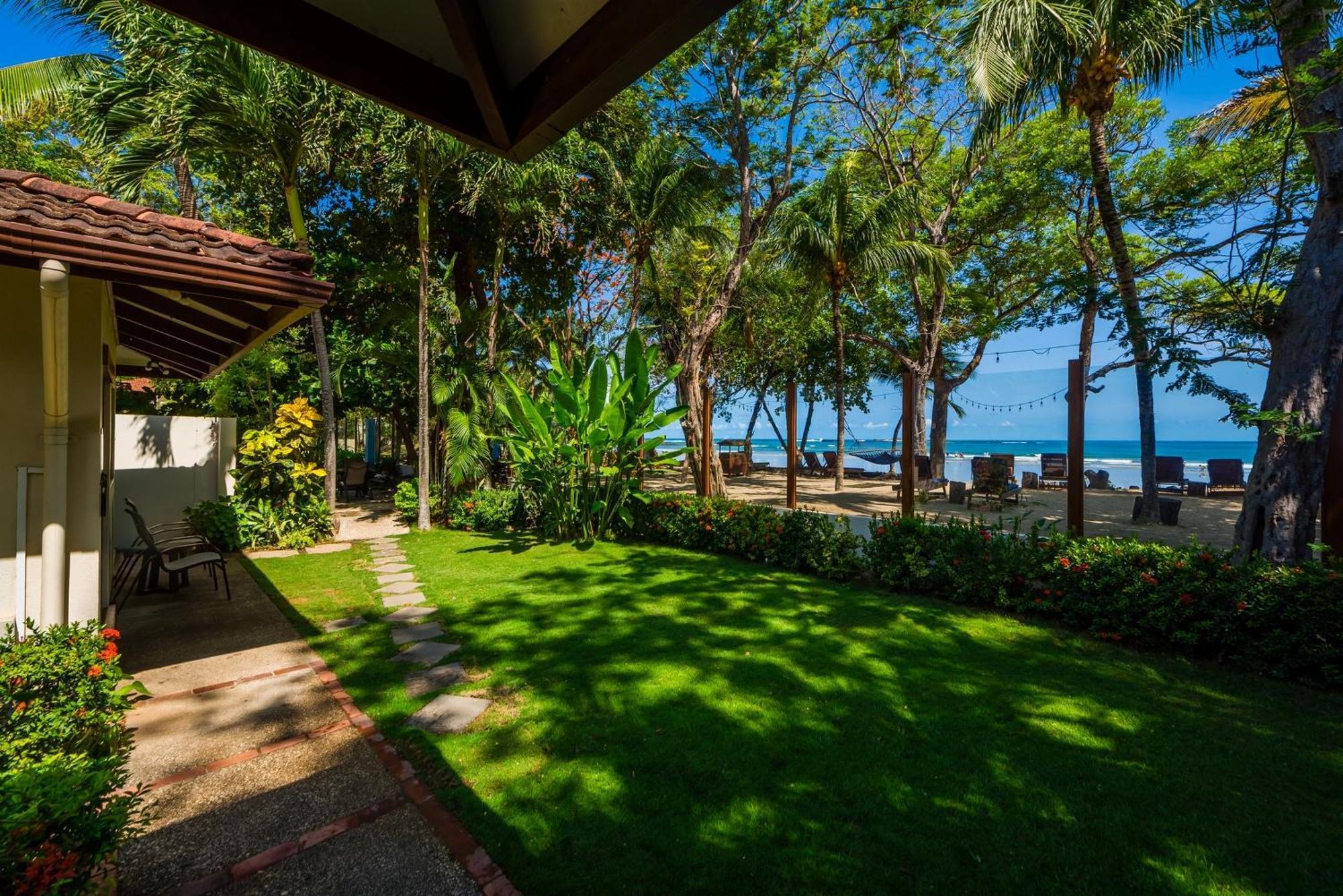 The Coast Beachfront Hotel Tamarindo Eksteriør bilde